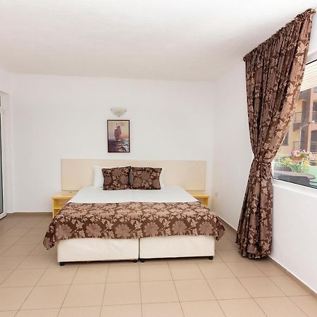 Guesthouse Sunny Dream Tsarevo Exterior photo