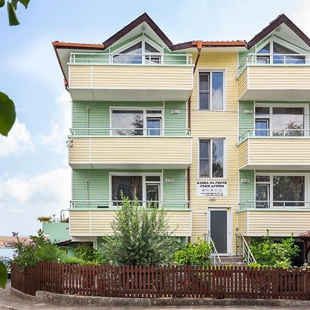 Guesthouse Sunny Dream Tsarevo Exterior photo