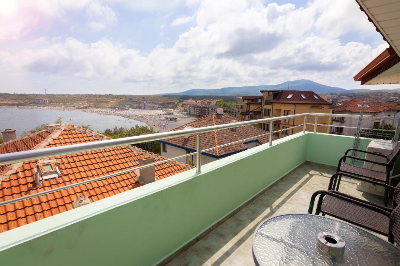 Guesthouse Sunny Dream Tsarevo Exterior photo